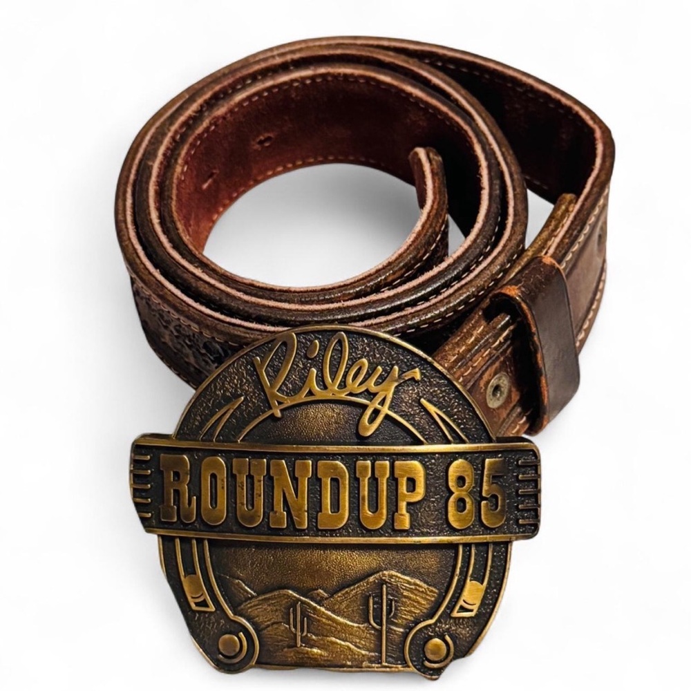 Vintage Western Embossed Brown Leather Belt with Brass Horseshoe Buckle 85